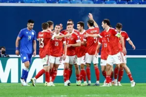 Συντριβή με μισή ντουζίνα... στην "Gazprom Arena" (Φώτος)