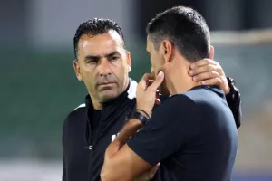 ΑΠΟΕΛ ή ΑΕΛ;
