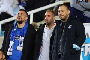 Το γύρισε με Γκουστάβο και βλέπει... ψηλά! (φώτος)