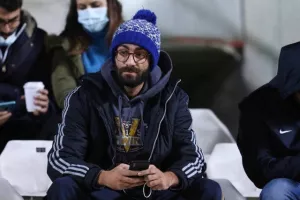 Το γύρισε με Γκουστάβο και βλέπει... ψηλά! (φώτος)
