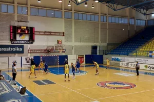 ΑΠΟΕΛ/Νίκησε την Ανόρθωση στο Λευκόθεο