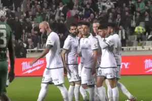 Η παρακάμερα της Ομόνοιας στο ματς με Άρη (βίντεο)