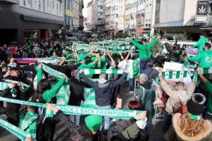 "Ο Λαός σου θα είναι εκεί, όσο πικραμένος κι’ αν είναι" (Μήνυμα σε Κούσουλο)