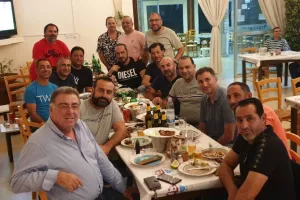 Δείπνο... απ' τα παλιά!