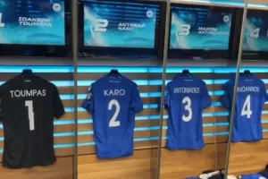 Έτοιμα... τα αποδυτήρια (Βίντεο)