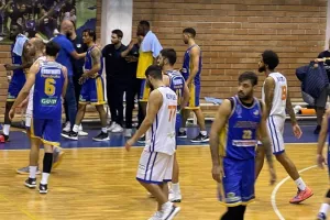Άνετο... διπλό για ΑΠΟΕΛ! (Φώτος)