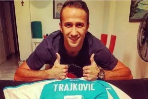 Στήριξη σε Μίλαν