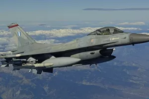 Ελλάδα: Eπεσε μαχητικό F 16 - Σώος ο πιλότος