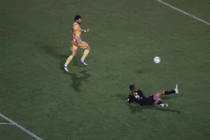 (ΒΙΝΤΕΟ/Φώτος) Δεύτερο ο "Κβίλι" για το 3-0 του ΑΠΟΕΛ