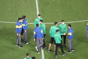 «Γαλαζοκίτρινοι» και «πράσινοι» αγκαλιάστηκαν πριν το ματς! 