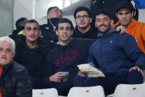 Το "αιώνιο" στις εξέδρες/ΦΩΤΟΡΕΠΟΡΤΑΖ