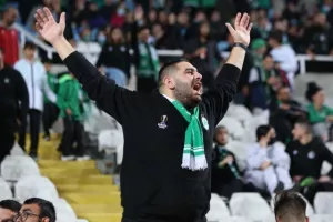Το "αιώνιο" στις εξέδρες/ΦΩΤΟΡΕΠΟΡΤΑΖ