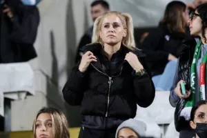 Το "αιώνιο" στις εξέδρες/ΦΩΤΟΡΕΠΟΡΤΑΖ