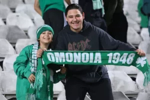 Το "αιώνιο" στις εξέδρες/ΦΩΤΟΡΕΠΟΡΤΑΖ