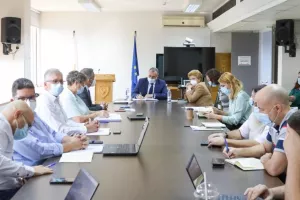 Νέα μέτρα/Τι πρότειναν οι ειδικοί