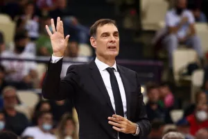 Ο Μπαρτζώκας έχει χρησιμοποιήσει  τις λιγότερες πεντάδες