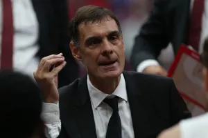 "Ανόητες αποφάσεις και χαλαρές αντιδράσεις"