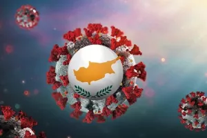 Δευτέρα/586 νέα κρούσματα