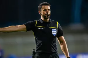Θα μας σφυρίξει ο Daniel Stefanski