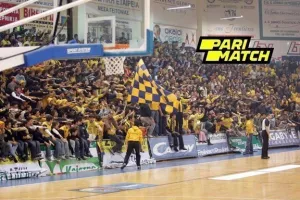 Στο Κλειστό οι ΑΕΛίστες για να στηρίξουν την ομάδα