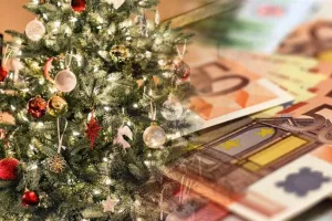 Χριστουγεννιάτικο δώρο: Πόσα θα λάβουν οι δικαιούχοι