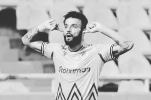 Όκρι με... 💙⚽️💛