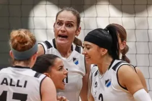Aκάθεκτη και αήττητη η Ολυμπιάδα
