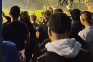 Κολόσσι για ντόπες οι Απολλωνίστες!