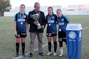 Στις Apollon Ladies το Super Cup! (φώτος)