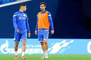 (ΦΩΤΟΣ) Η Εθνική μας στην Gazprom Arena