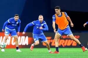 (ΦΩΤΟΣ) Η Εθνική μας στην Gazprom Arena