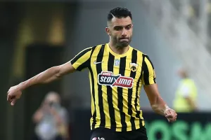 Μπήκε ο Τζαβέλλας, εκτός ο Τσούμπερ 