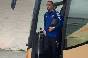 ΦΩΤΟΣ/Στο γήπεδο η Ανόρθωση