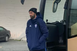 ΦΩΤΟΣ/Στο γήπεδο η Ανόρθωση