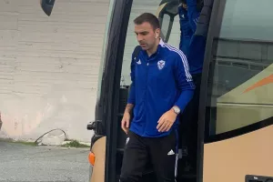 ΦΩΤΟΣ/Στο γήπεδο η Ανόρθωση