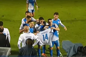 Το "χάρισαν" στον Μαλεκκίδη (βίντεο) 