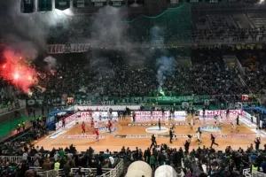 Κυκλοφόρησαν τα εισιτήρια για το "αιώνιο"
