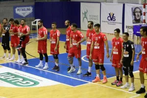 "Ερυθρόλευκο" πρόγραμμα με... πετόσφαιρα
