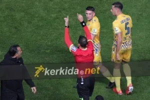 Πέναλτι για το ΑΠΟΕΛ, άκυρο μέσω on-field (φώτος)