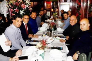 Δείπνο σε ΜΜΕ και... Πρέσβη! (Φώτος)