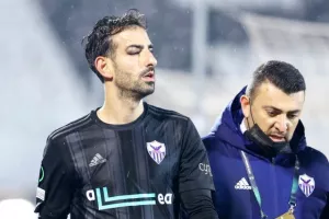 Πρόβλημα με Αντωνιάδη, "έκλεισε" το μάτι του (φώτος)