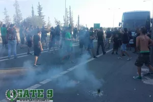 ΘΥΡΑ 9: "ΑΙΜΑ ΣΤΙΣ ΦΑΝΕΛΕΣ, τίποτα λιγότερο"