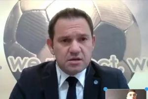 Εξω... ο ΑΠΟΕΛ