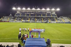 Συγκίνηση στο "ΠΑΠ": Δύο ομάδες - Κοινός στόχος (φώτος/βίντεο)