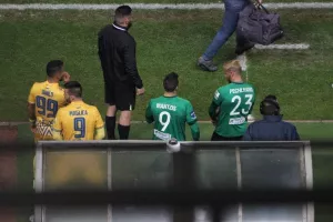 Διπλή και... τριπλή στο 69' 