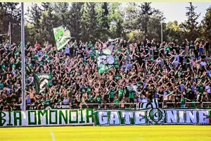 ΕΠΙΘΕΣΗ η Θύρα 9-Δεν πάει γήπεδο, "κατεβαίνει" σε πορεία