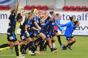 Νίκη στο ντέρμπι και κορυφή για τις Apollon Ladies!