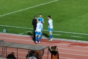 Τριπλή... αντίδραση και επιστροφή Πίττα