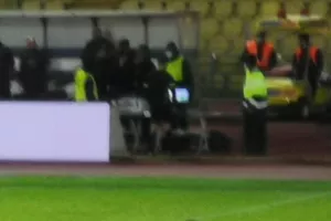 Aκόμη ένα... Onfield Review και πέναλτι (φώτος)