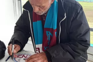 Τίμησαν τον "Πλατινί"! (φώτος)